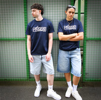 BOX SCRIPT TEE